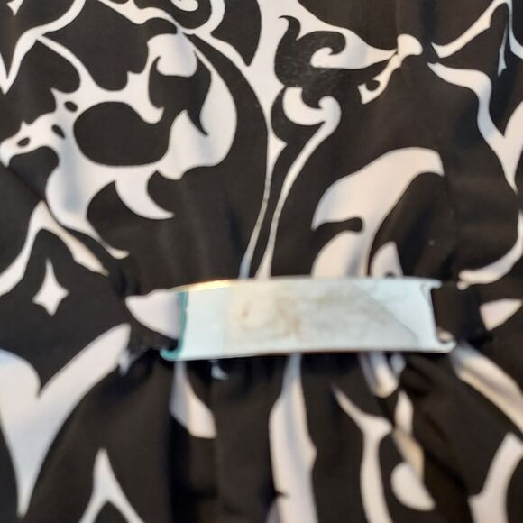 INC International Concepts Shirt Top Womens Large Asymmetrical Hem Black White - Picture 9 of 12